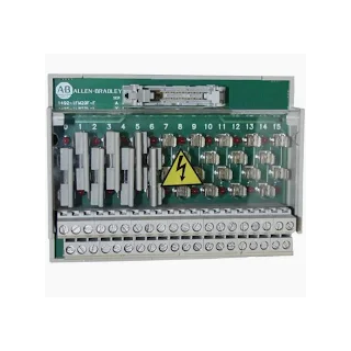 Allen Bradley 1492-IFM20F-F24A-2 Series A interface module / field wiring conversion module
